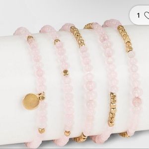 Universal Thread | Bracelet connection